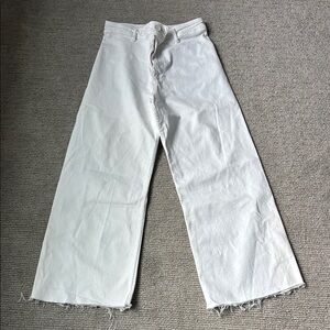 White Wide-Leg Jeans with Frayed Hem